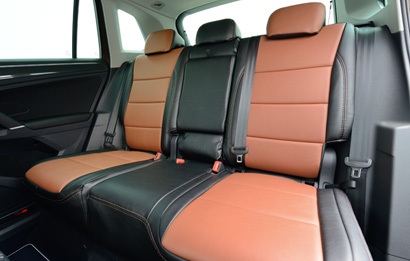 EURO-LUX exclusive(VW) (2列目)